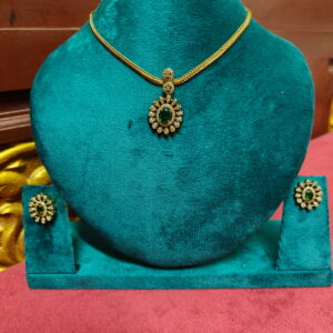AD Necklace-499-Timeless Elegance in Green & Gold