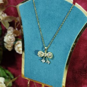 Gilded Blow & Crystal Drop Pendant 199
