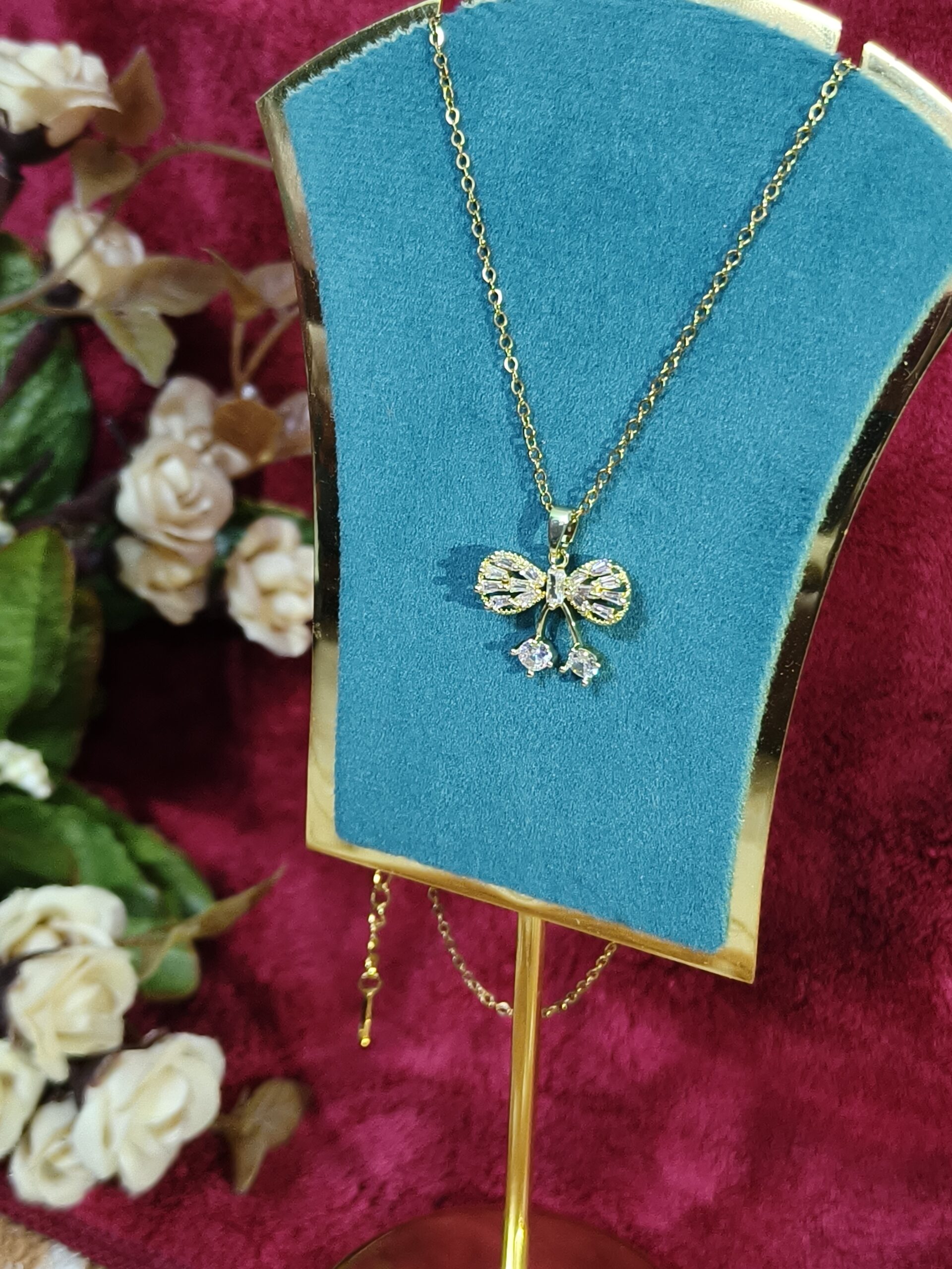 Gilded Blow & Crystal Drop Pendant 199 - Image 3
