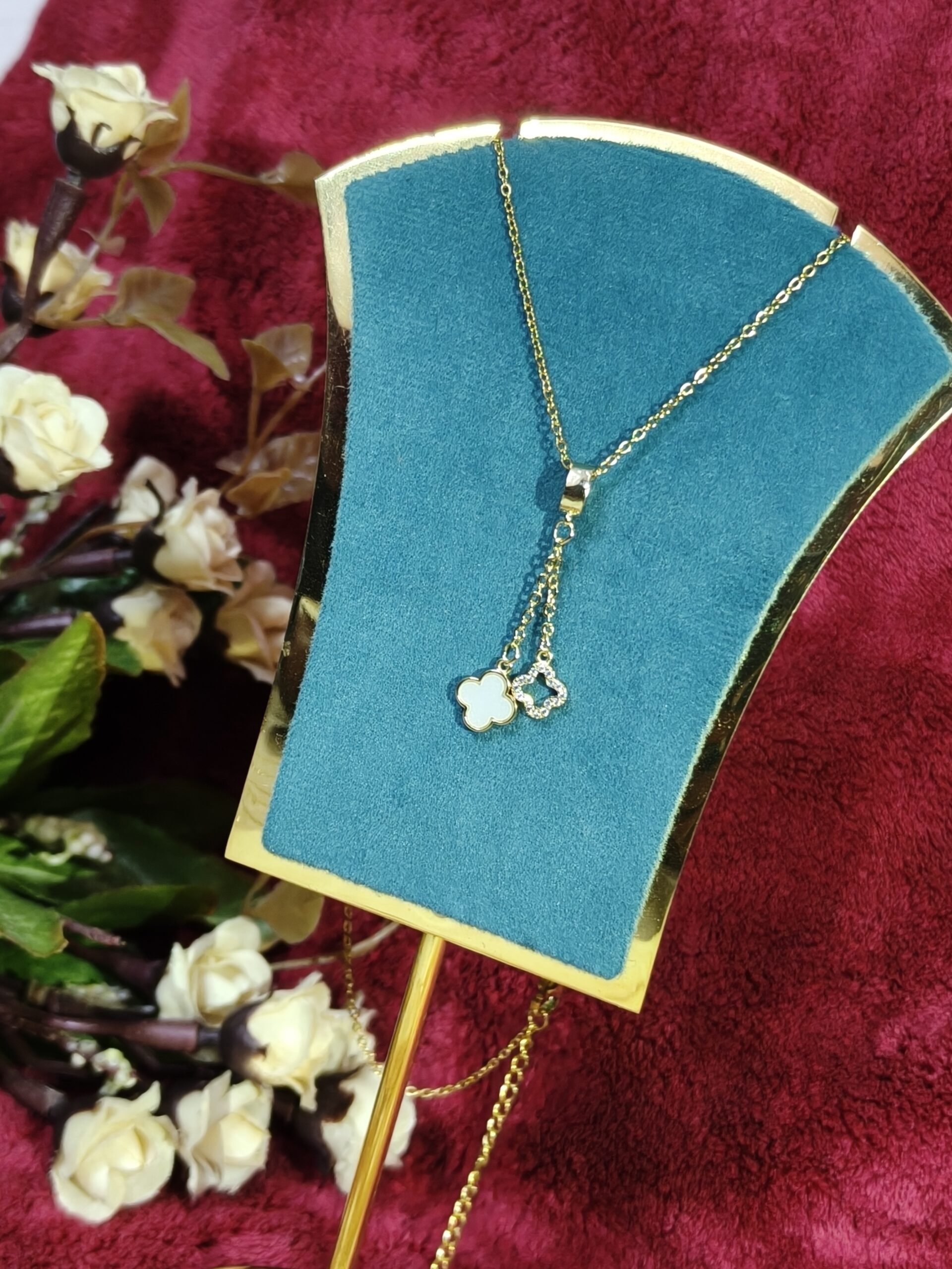 Golden Clover Cascade Pendant 199 - Image 3