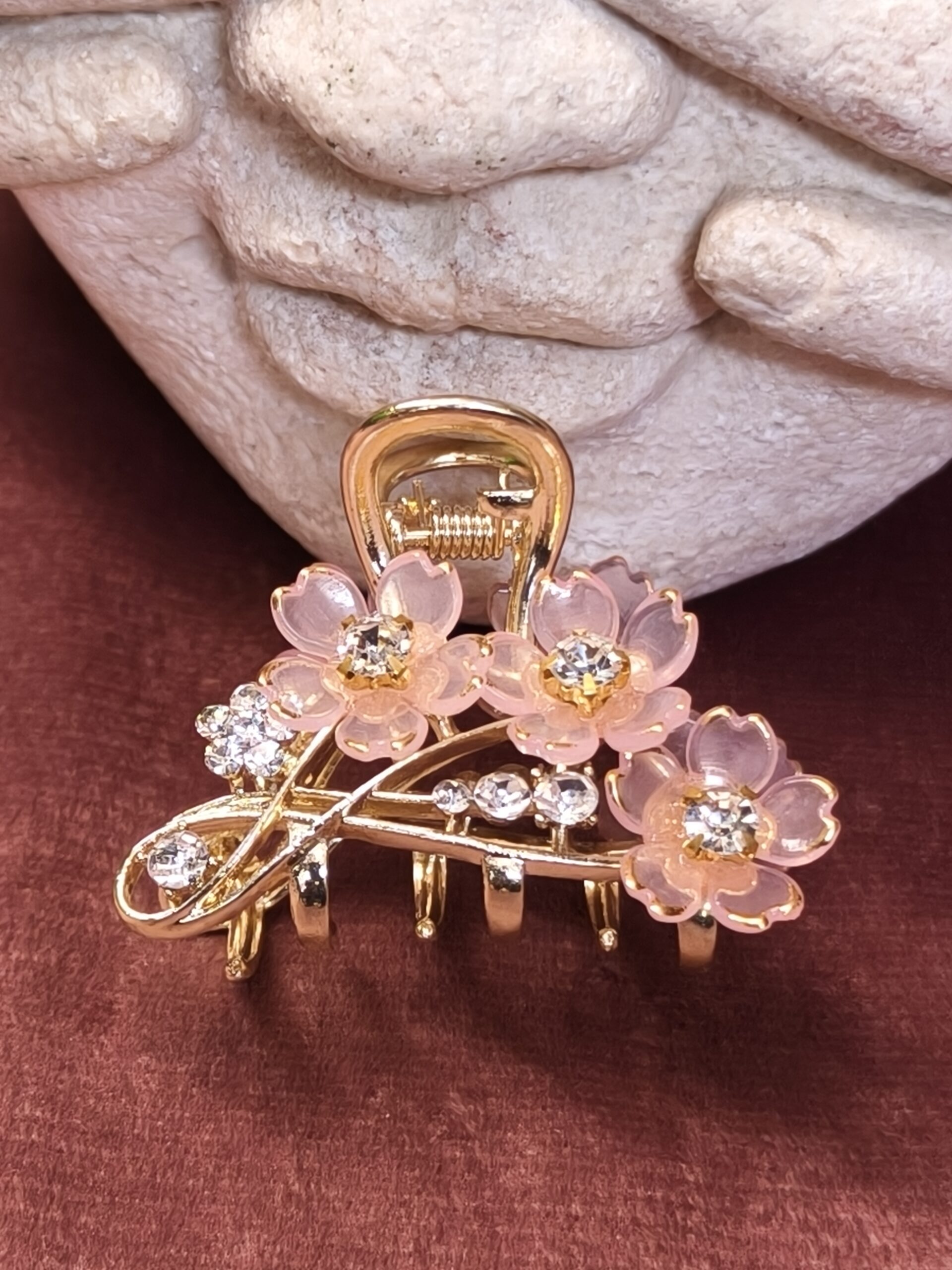 Crystal Blossom Gold Claw Clip 120 - Image 4