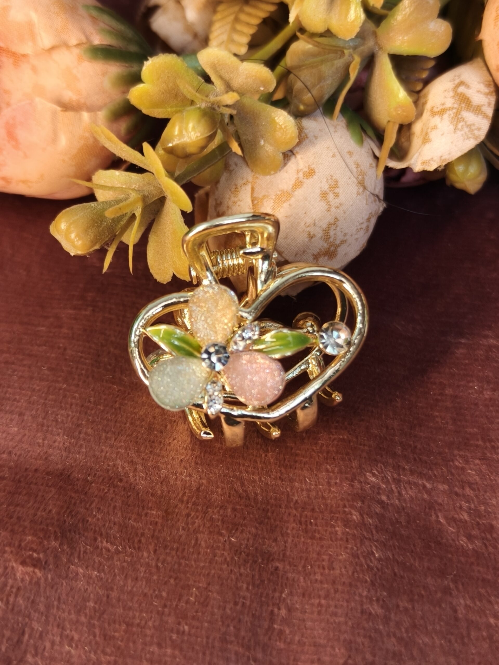 Pastal Blossom Heart Hair Claw 120 - Image 3