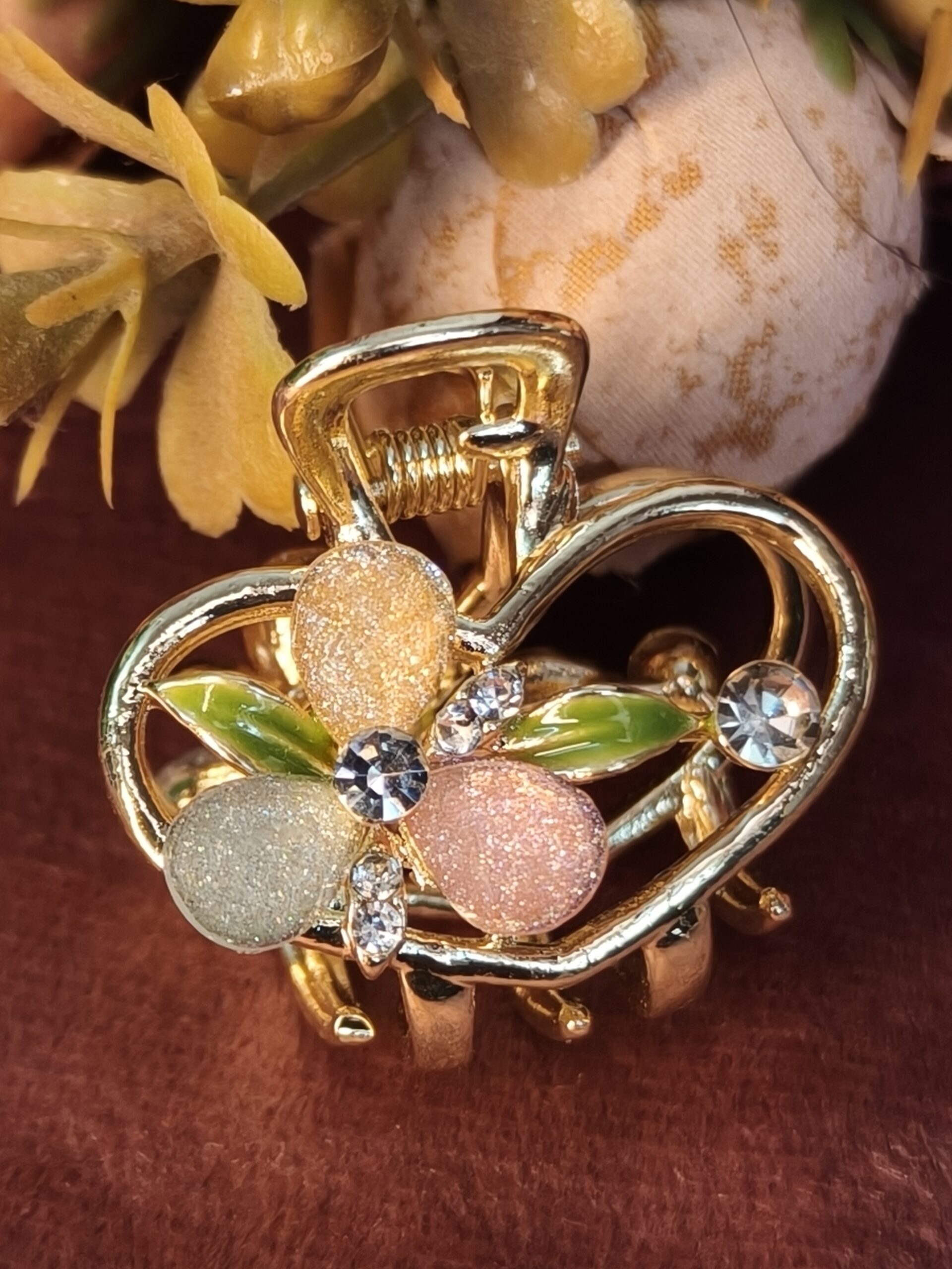 Pastal Blossom Heart Hair Claw 120