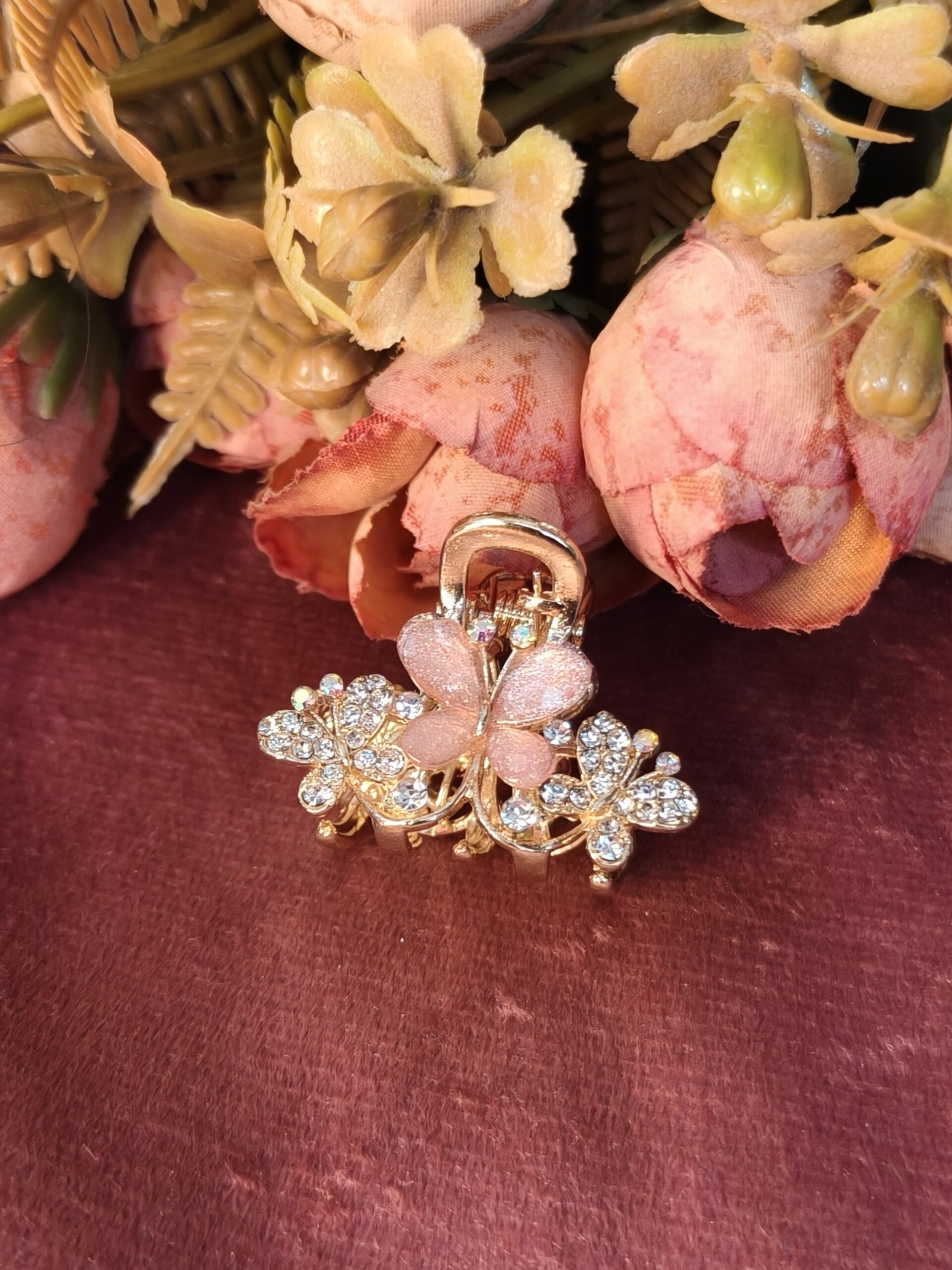 Pinky Crystal Butterfly Hair Claw 120 - Image 2