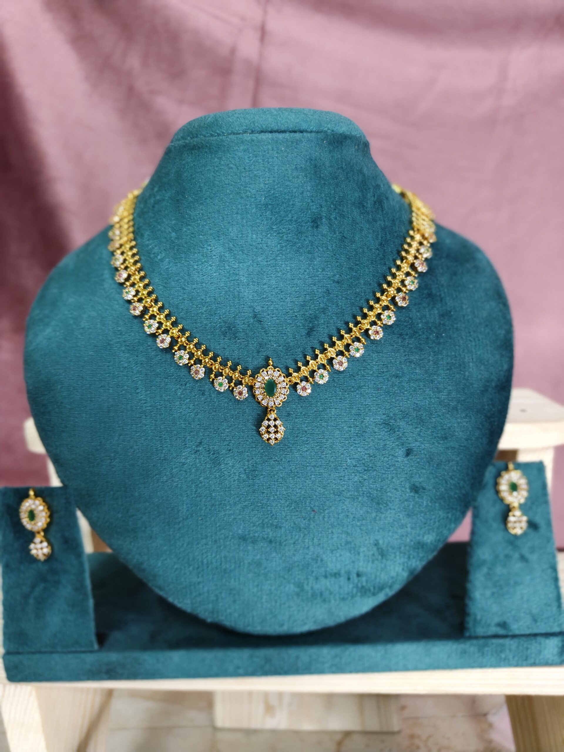 Emerald Elegance Traditional Necklace Set 599