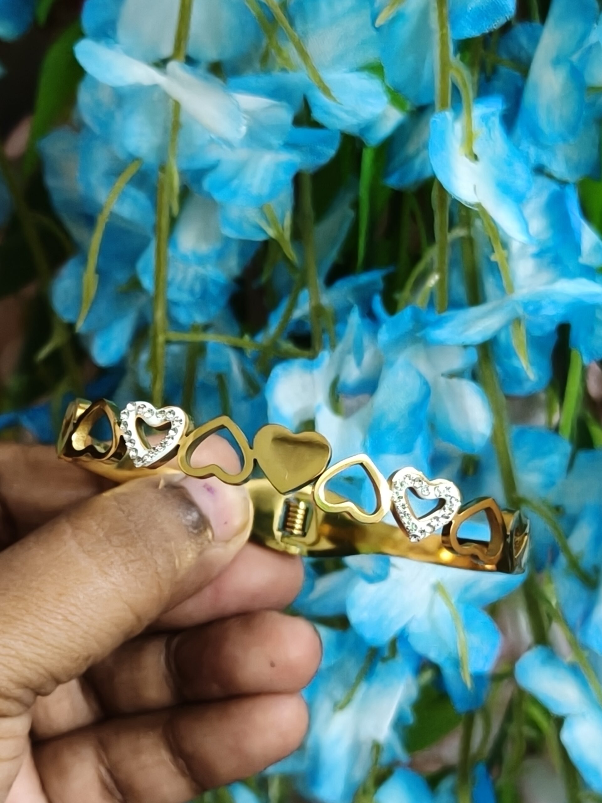 Eternal Hearts Golden Kada 249