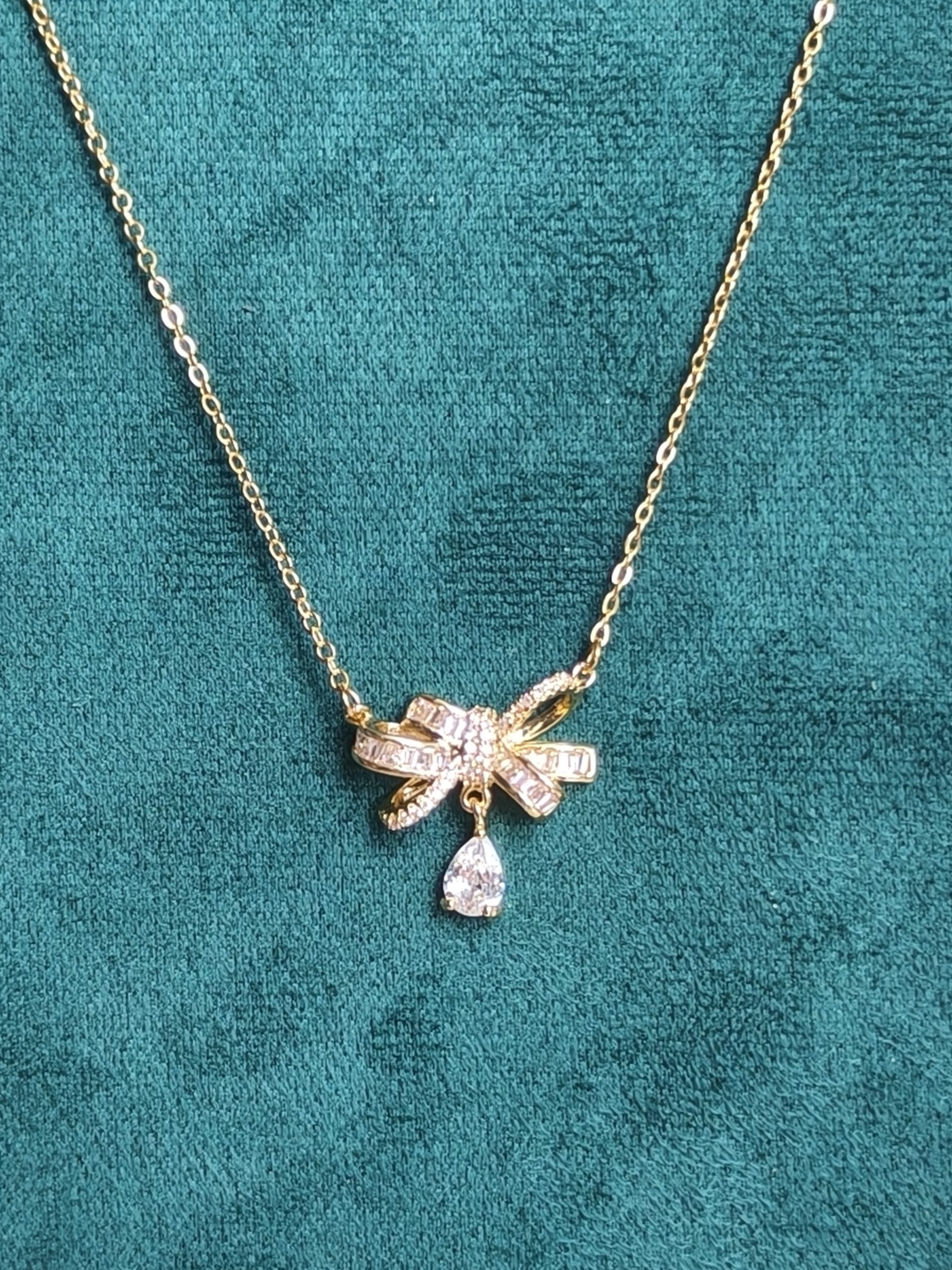 Enchanting Bow Pendant Chain 199 - Image 2